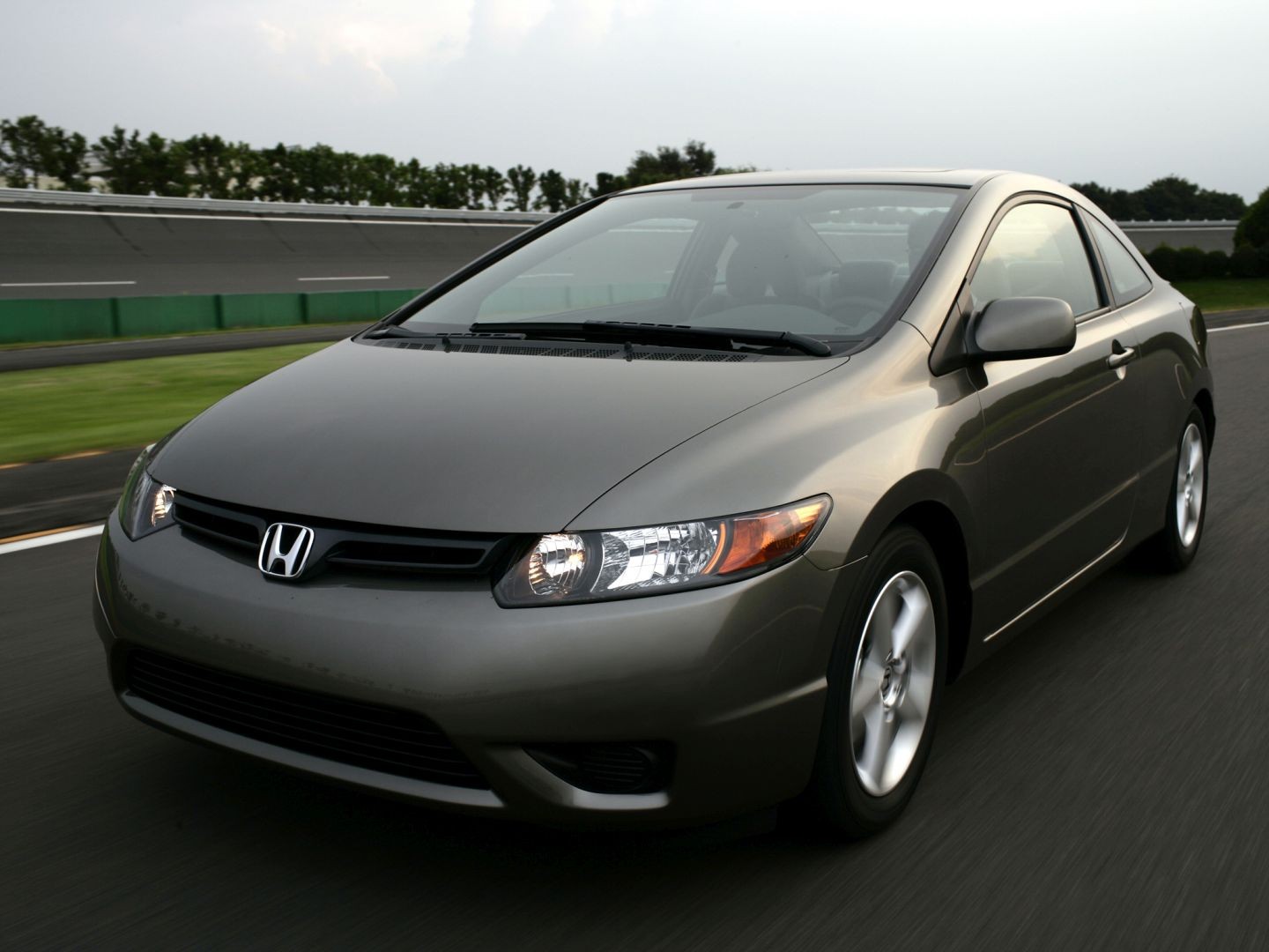 Honda Civic Coupe photo 21