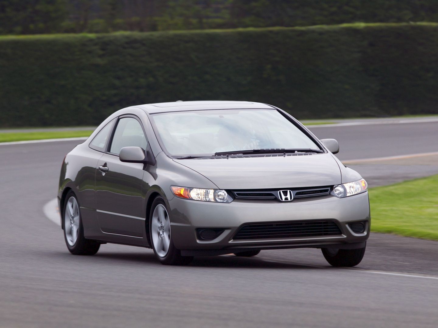 Honda Civic Coupe photo 26