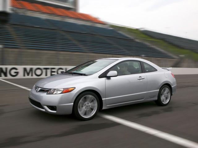 Honda Civic Coupe foto 31