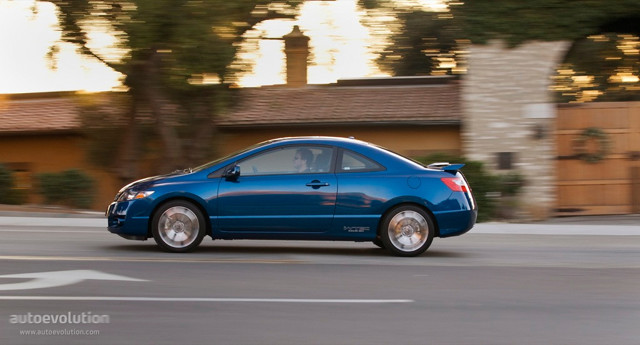 Honda Civic Coupe foto 10