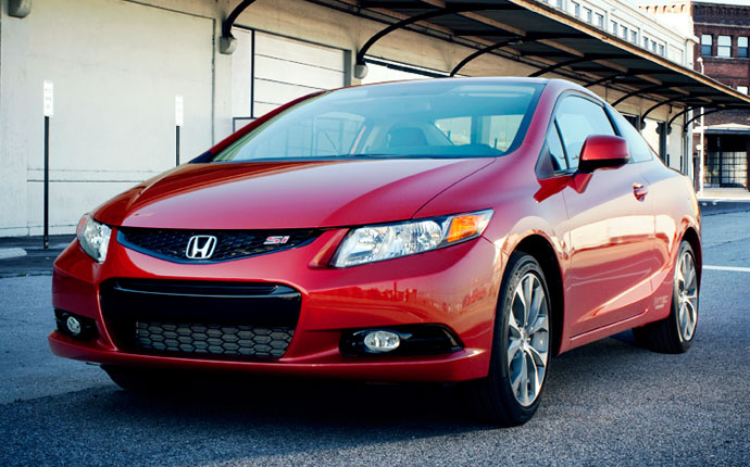 Honda Civic Coupe photo 10