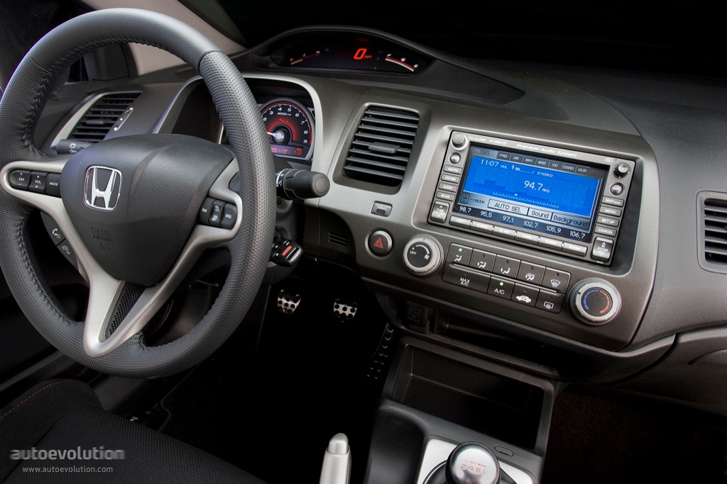 Honda Civic Sedan Us photo 18
