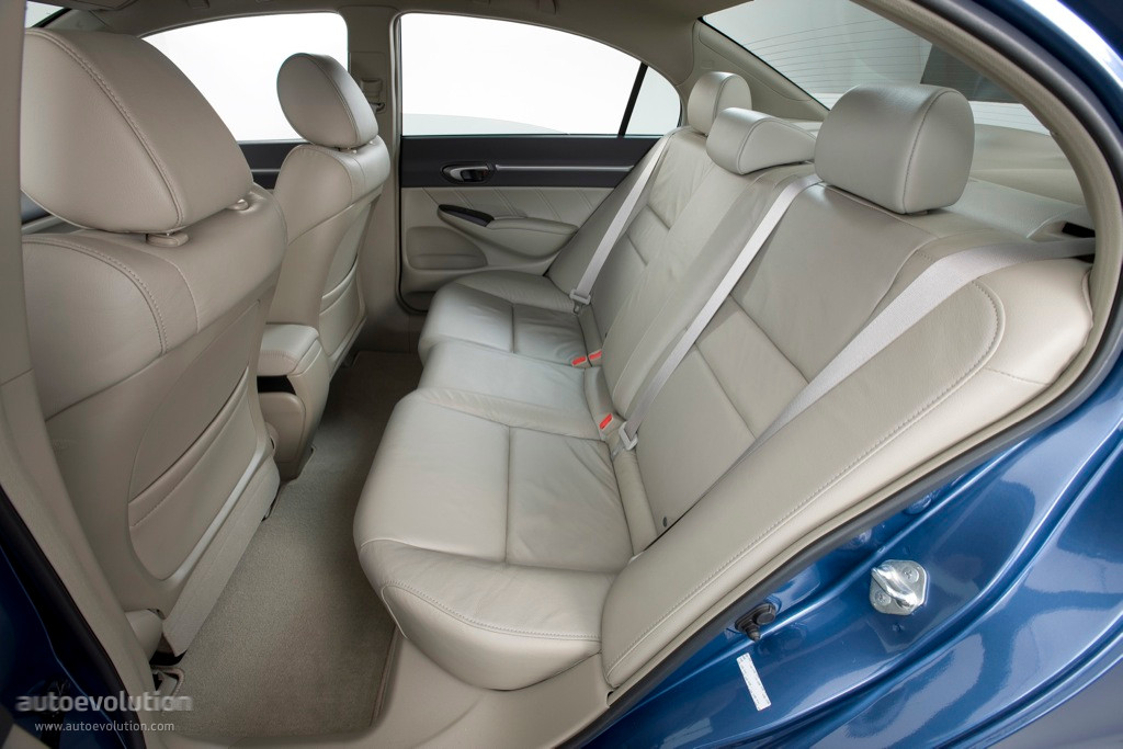 Honda Civic Sedan Us photo 26