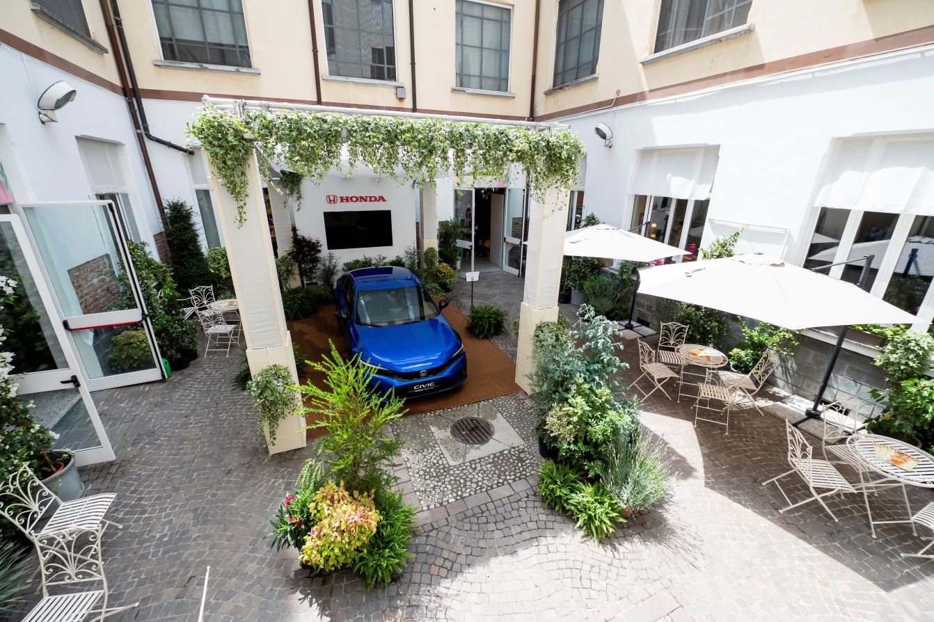 Honda Civic Sedan photo 17