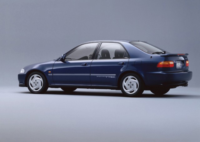 Honda Civic Sedan foto 16