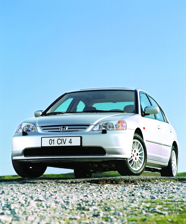 Honda Civic Sedan photo 2