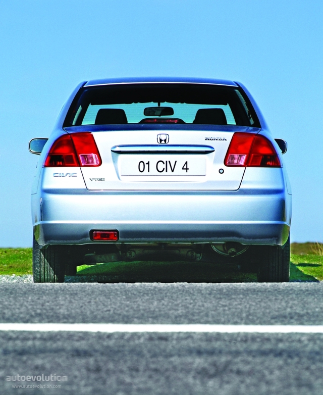 Honda Civic Sedan photo 8