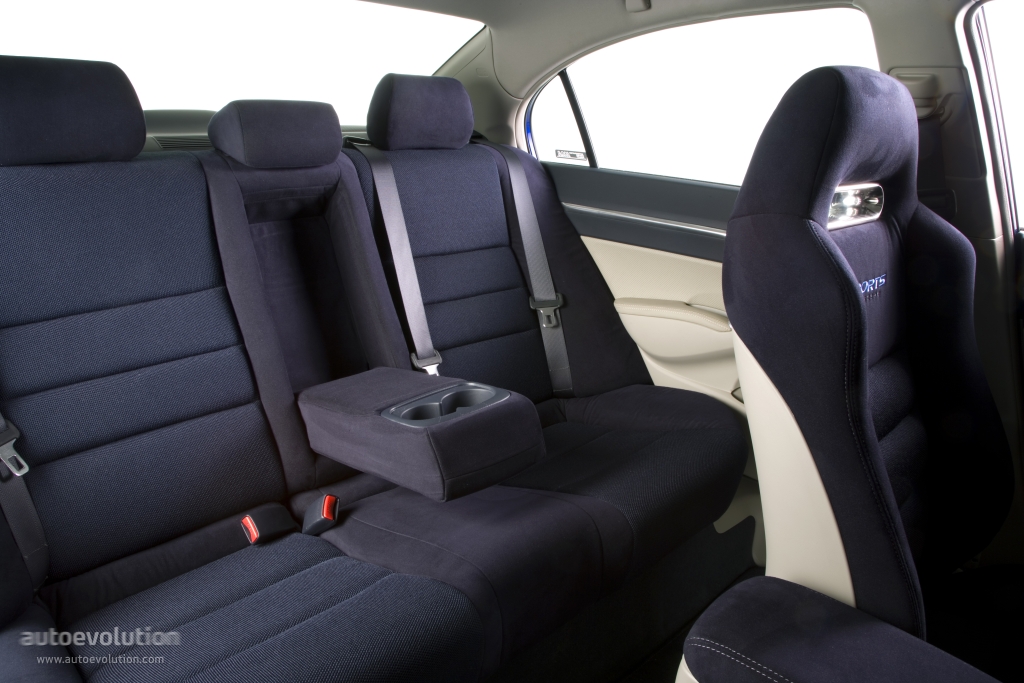 Honda Civic Sedan photo 11