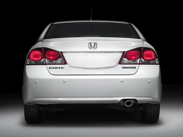 Honda Civic Sedan foto 15