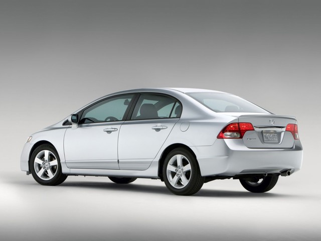 Honda Civic Sedan foto 47