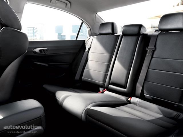 Honda Civic Sedan foto 56