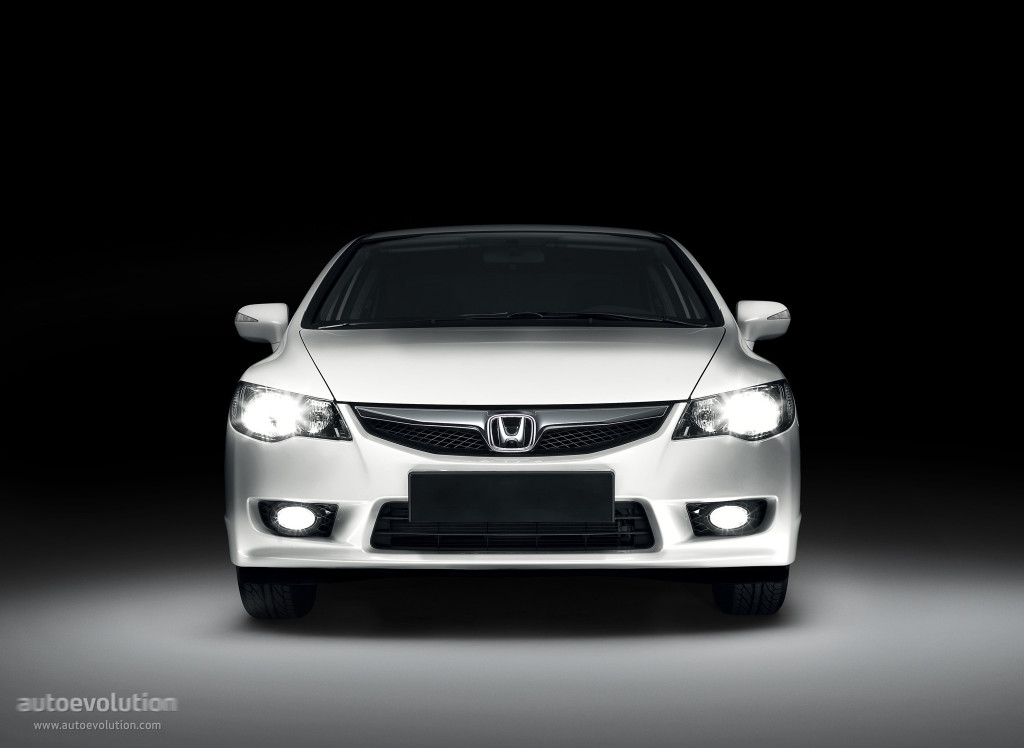 Honda Civic Sedan photo 3