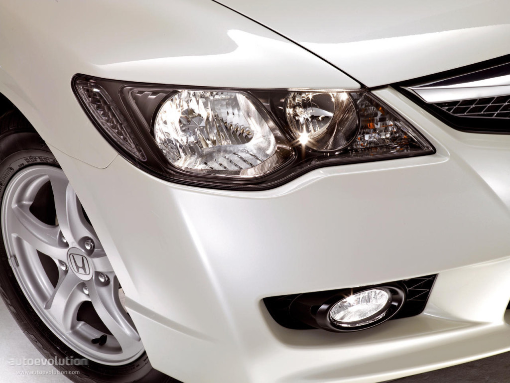 Honda Civic Sedan photo 6