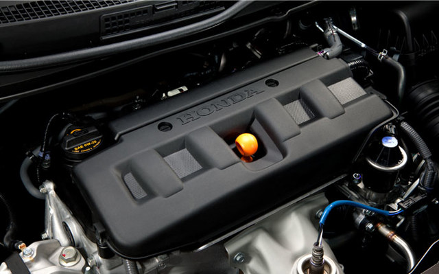 Honda Civic Sedan photo 2