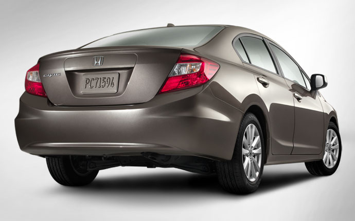 Honda Civic Sedan photo 3