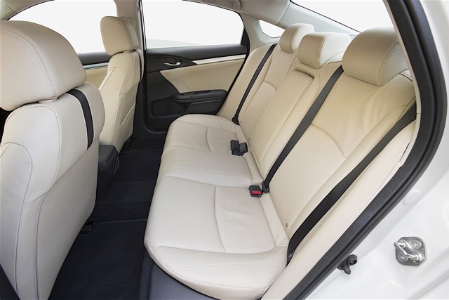 Honda Civic Sedan photo 45