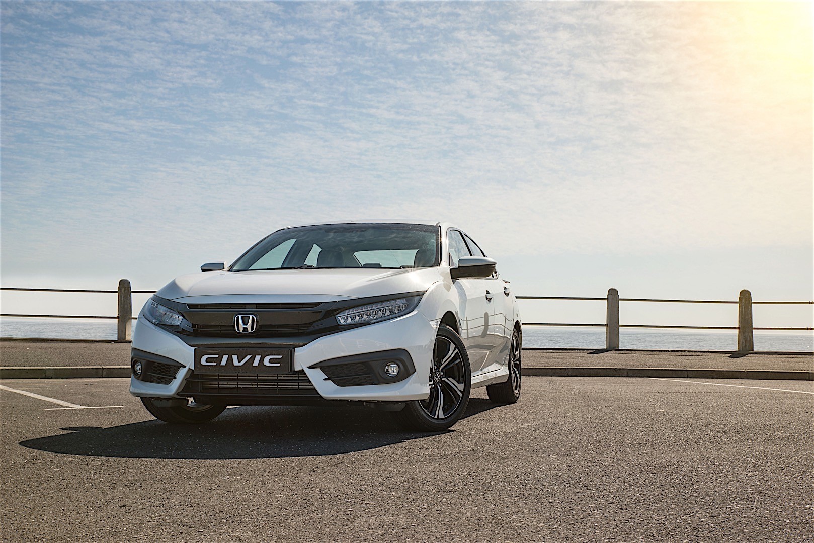 Honda Civic Sedan photo 21