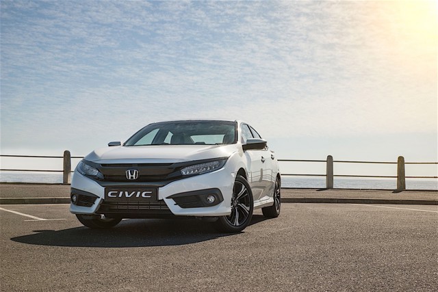 Honda Civic Sedan photo 21