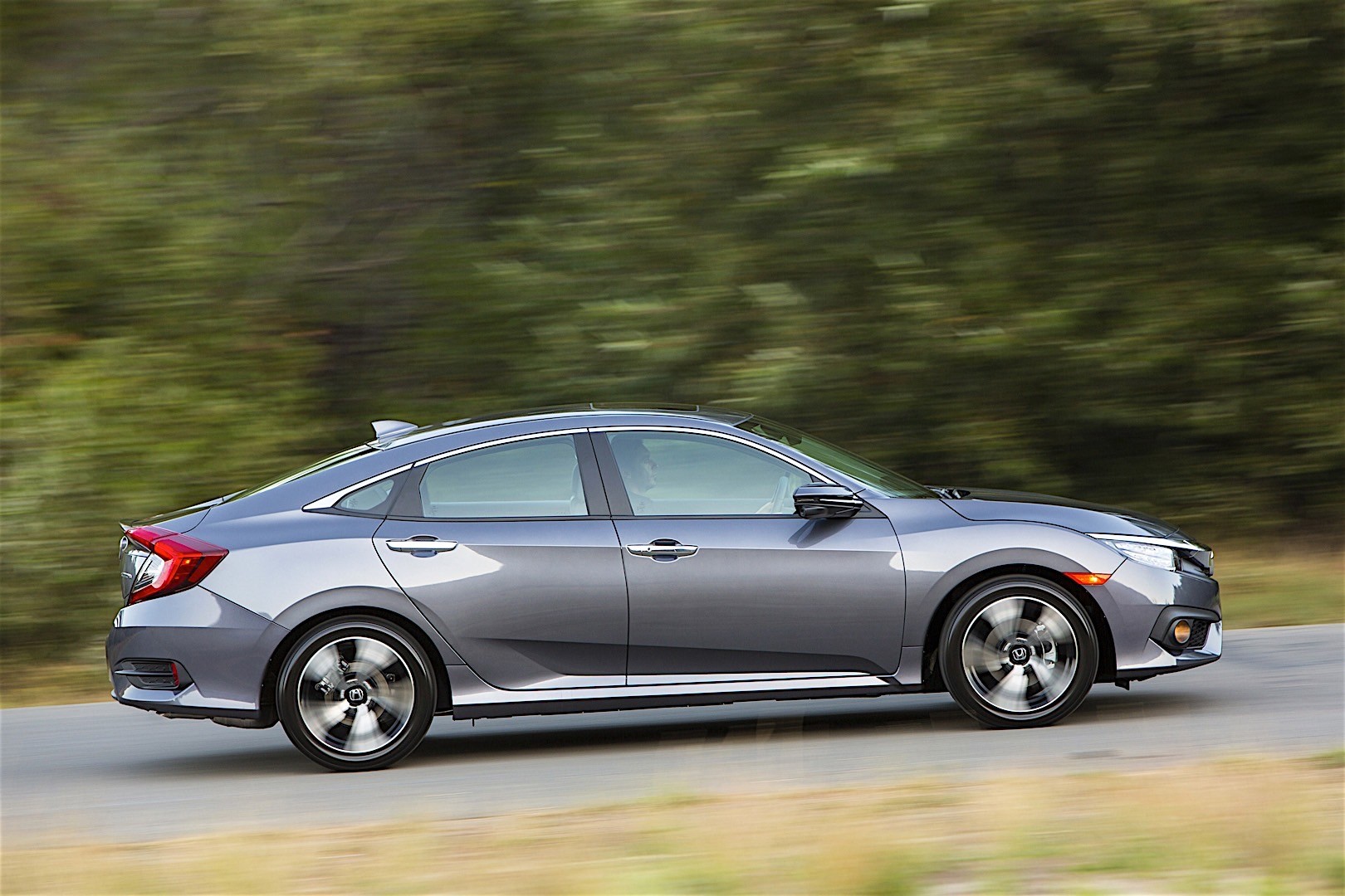 Honda Civic Sedan photo 27