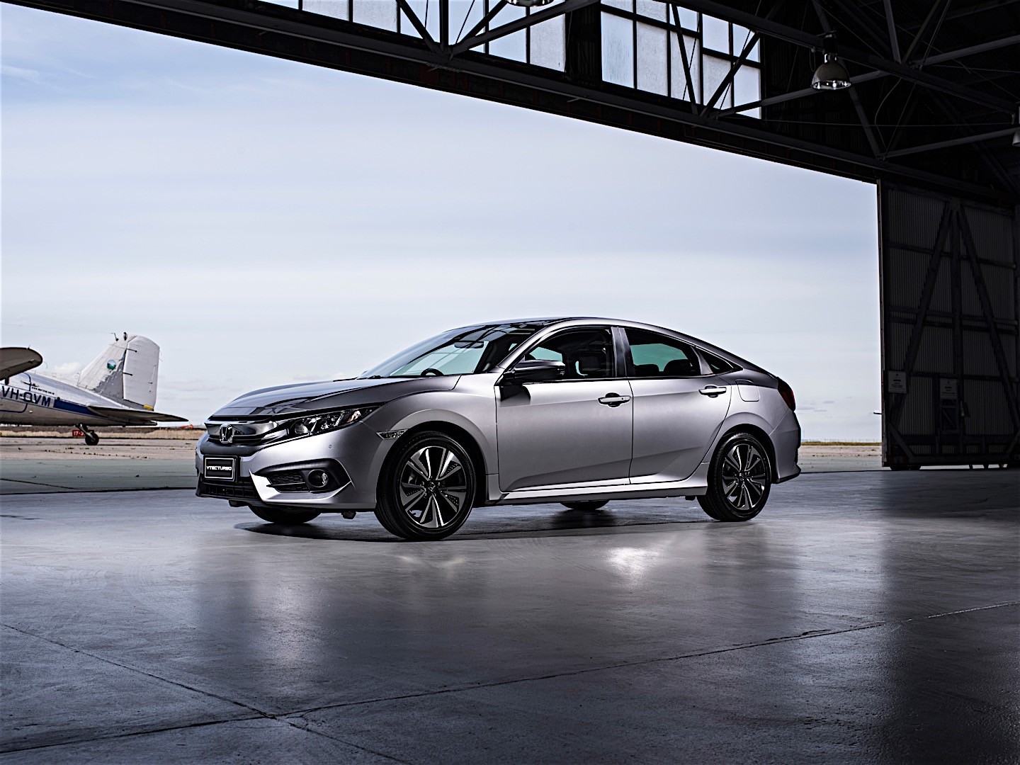 Honda Civic Sedan photo 28