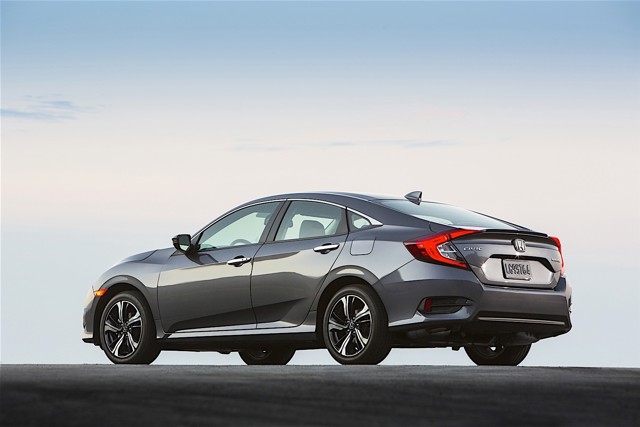 Honda Civic Sedan photo 32