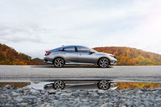 Honda Civic Sedan Foto 7