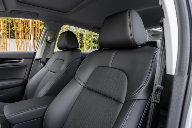 Honda Civic Sedan photo 23