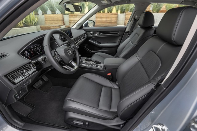 Honda Civic Sedan photo 24