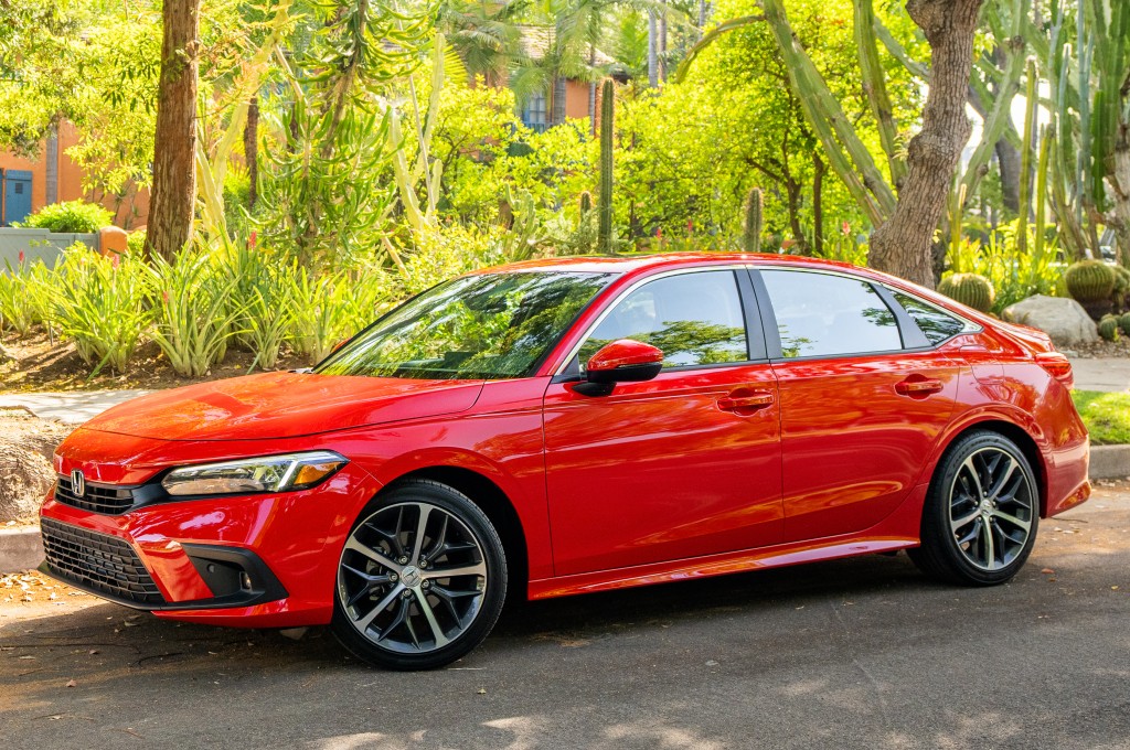 Honda Civic Sedan photo 13