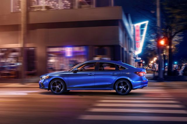 Honda Civic Sedan photo 4