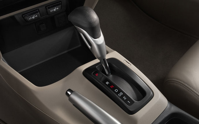 Honda Civic Sedan photo 10
