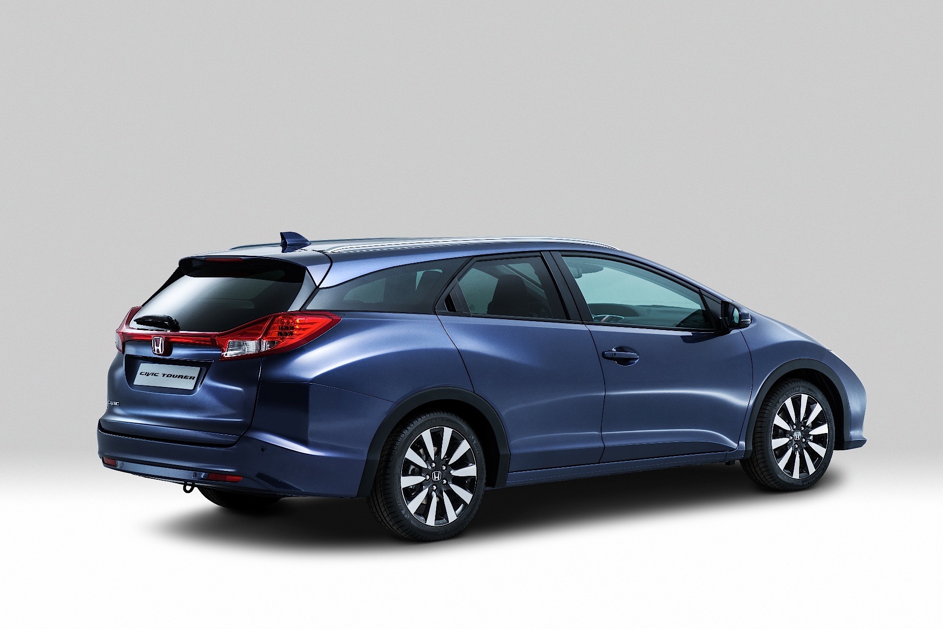 Honda Civic Tourer photo 7