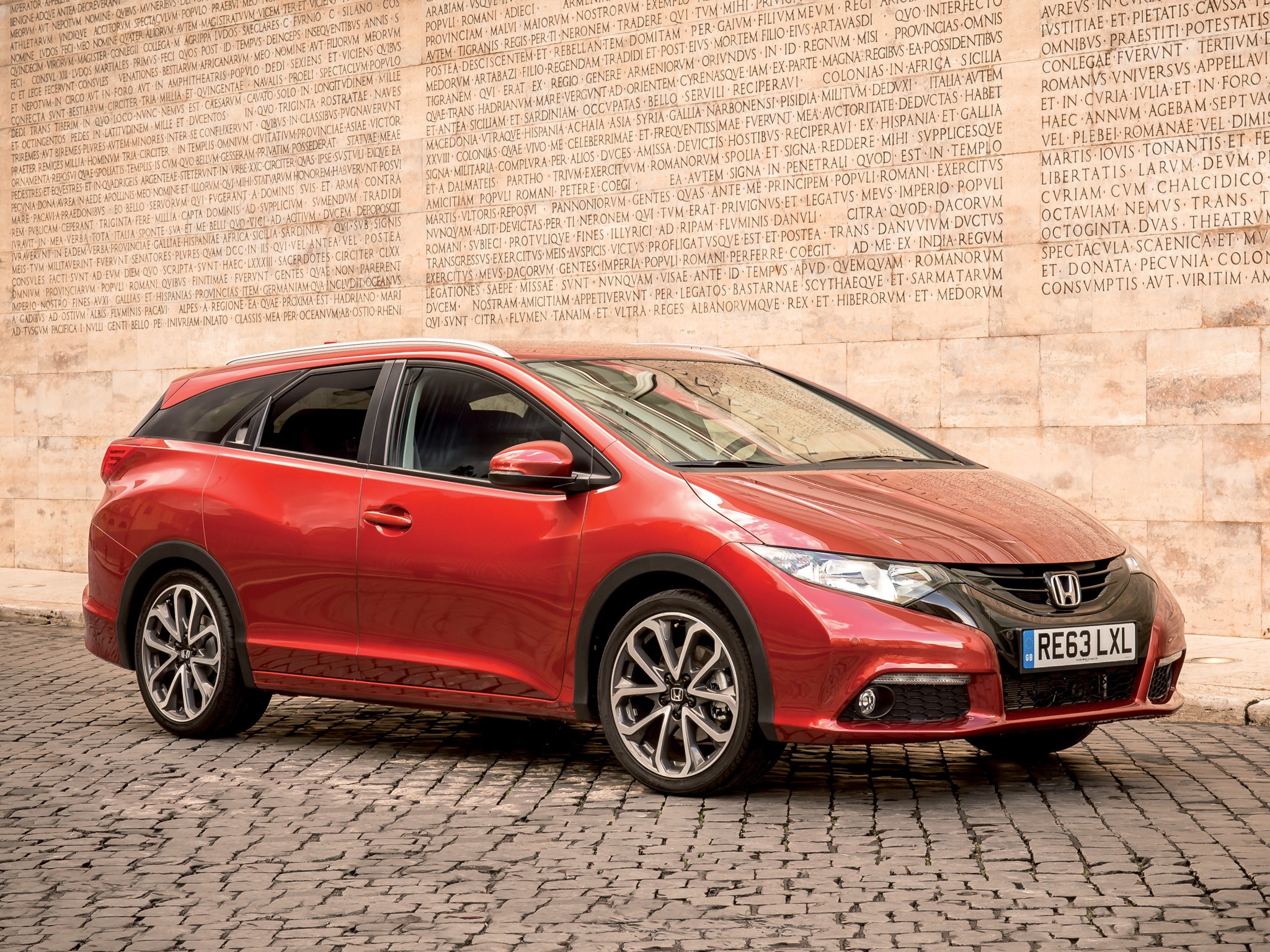 Honda Civic Tourer photo 10