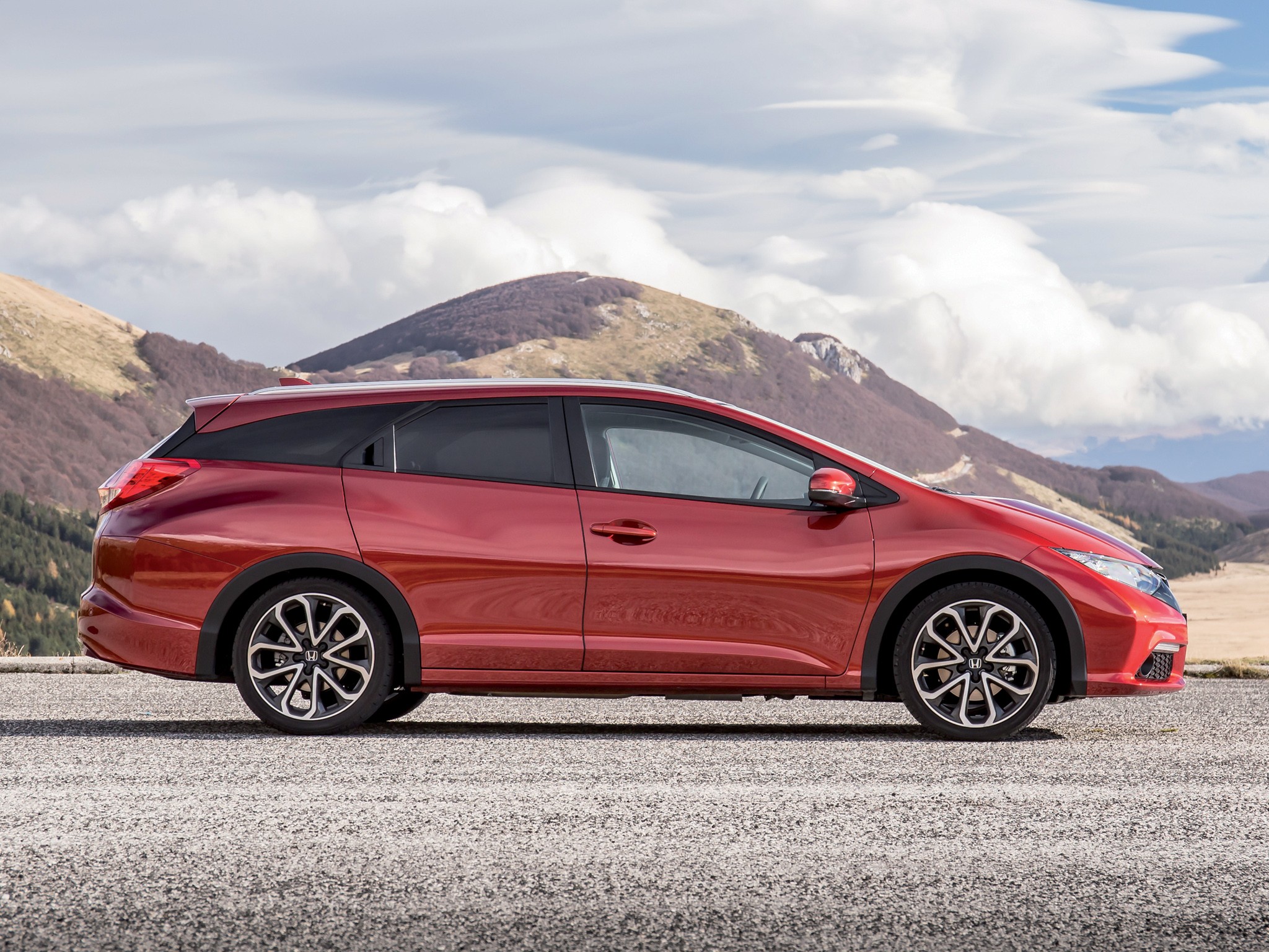 Honda Civic Tourer photo 25