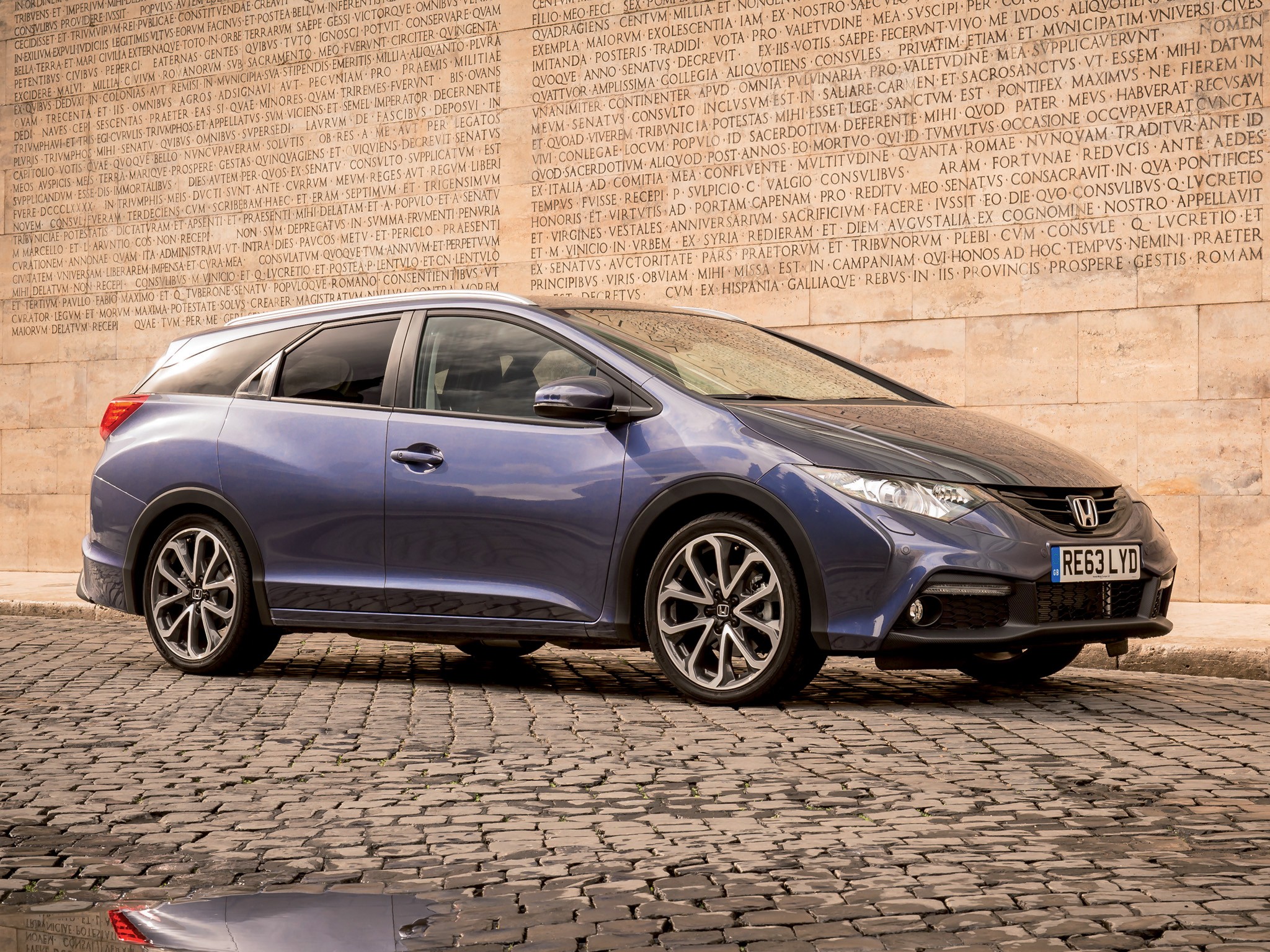 Honda Civic Tourer photo 29