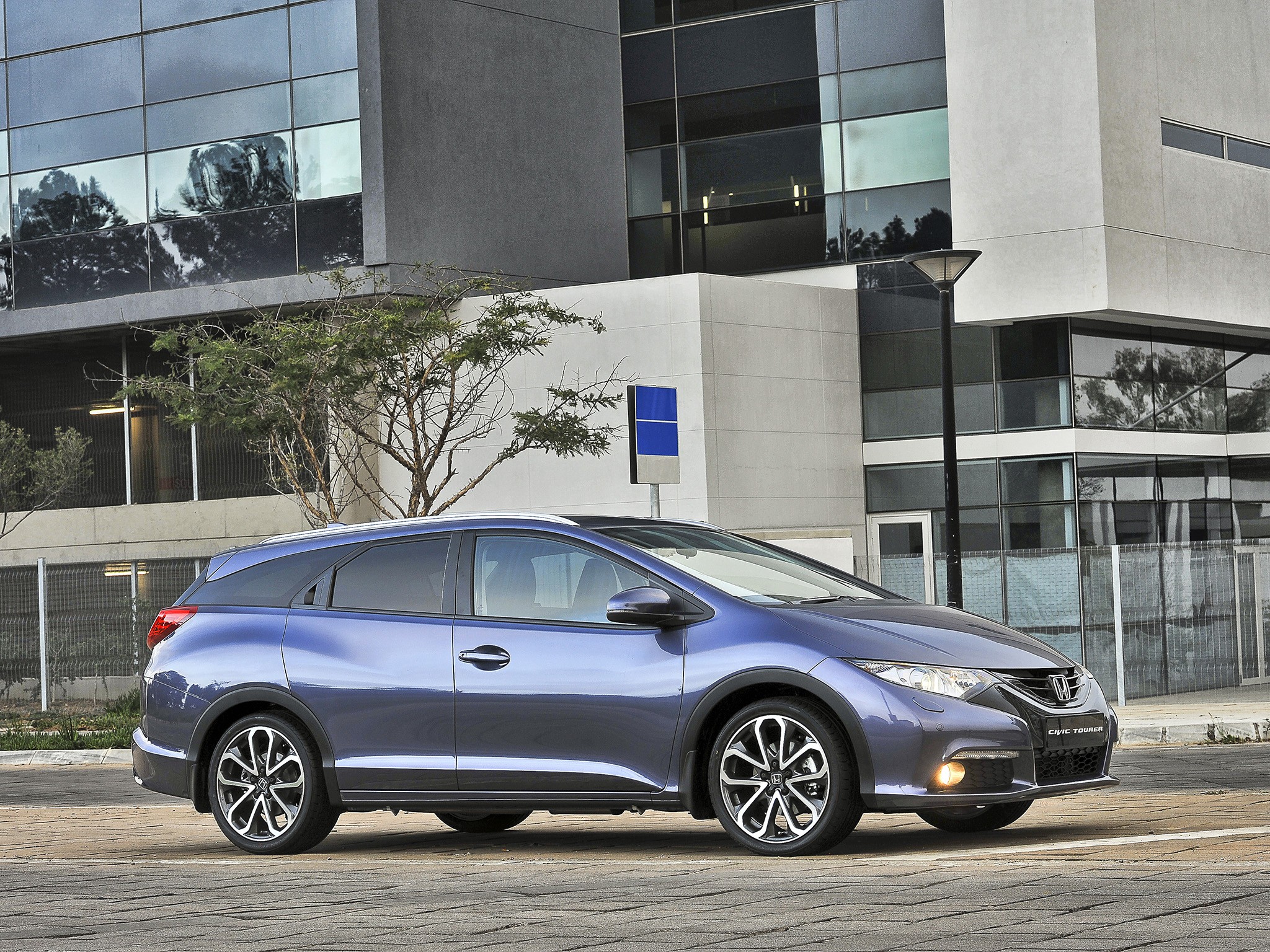 Honda Civic Tourer photo 45