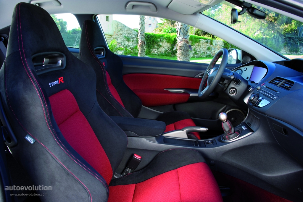 Honda Civic Type-R photo 10