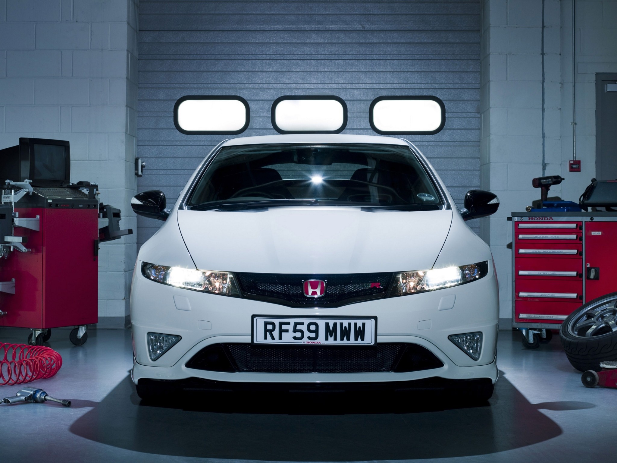 Honda Civic Type-R photo 12