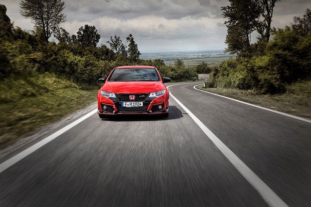Honda Civic Type-R photo 2