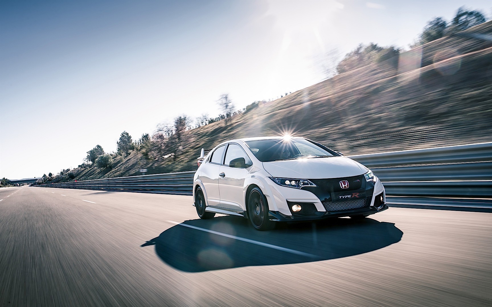 Honda Civic Type-R photo 3