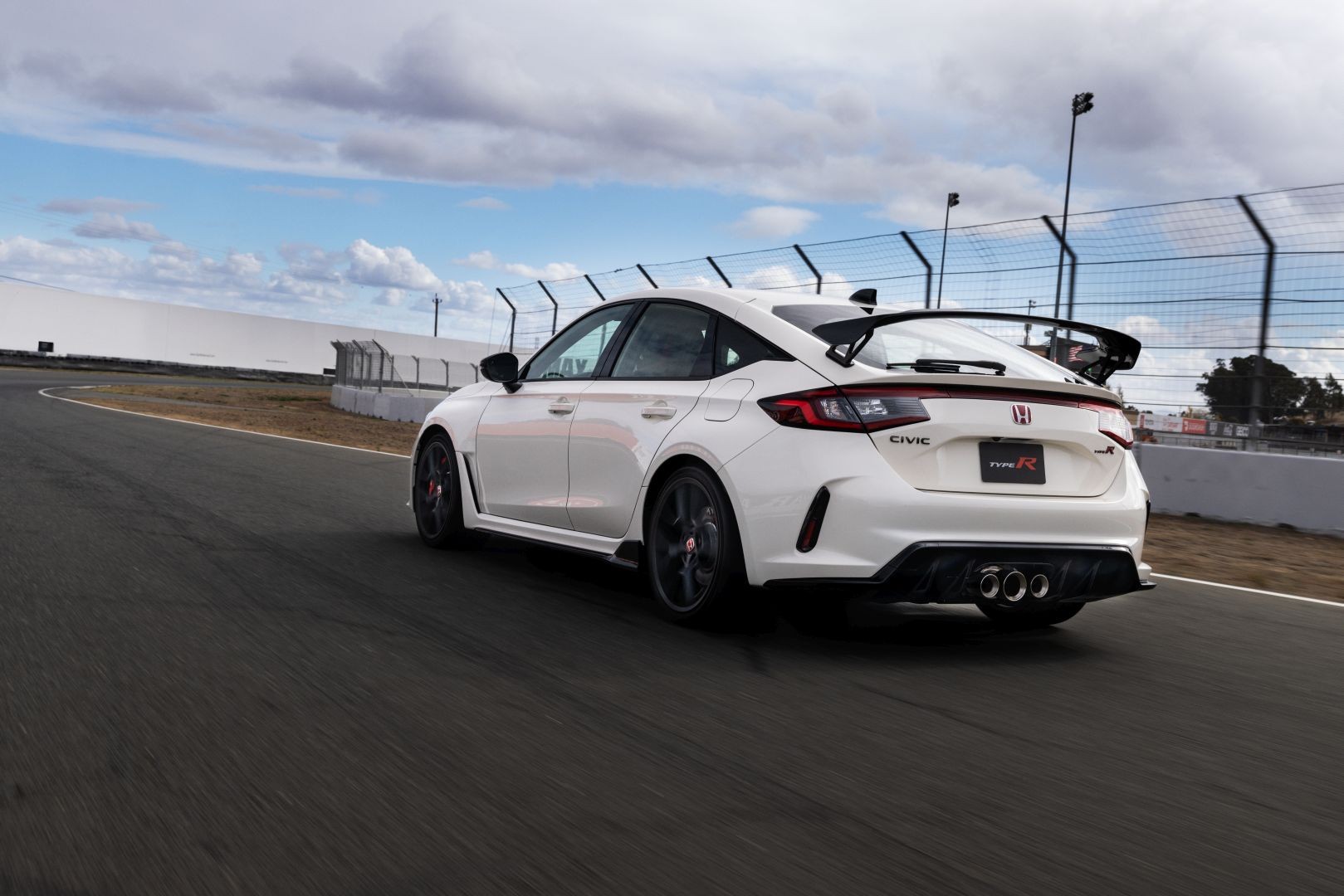 Honda Civic Type-R photo 20
