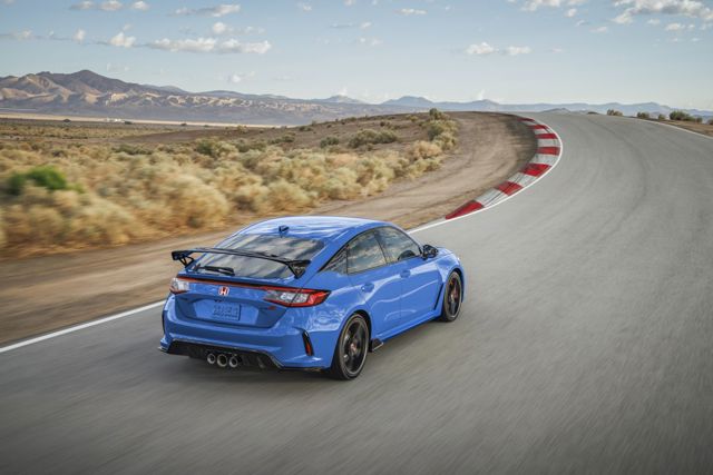 Honda Civic Type-R photo 26
