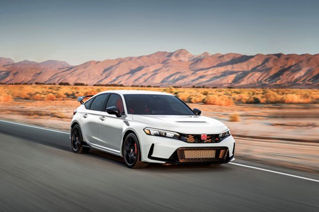 Honda Civic Type-R photo 3