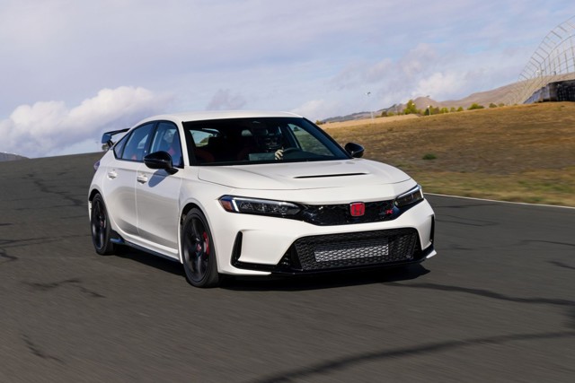 Honda Civic Type-R photo 4