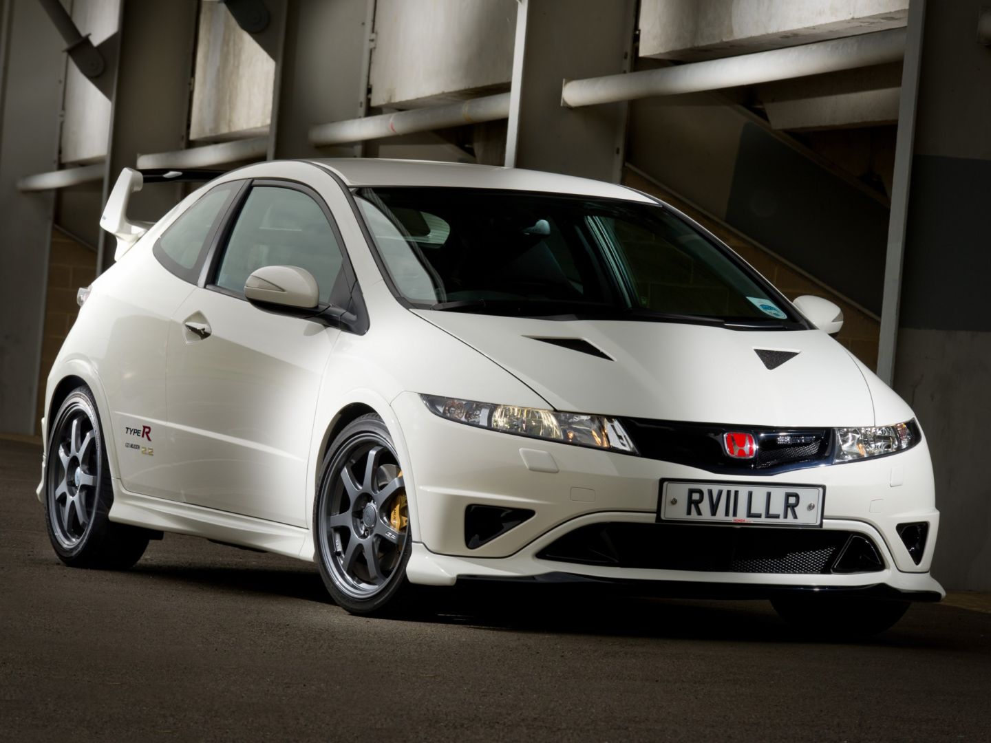 Honda Civic Type-R photo 32
