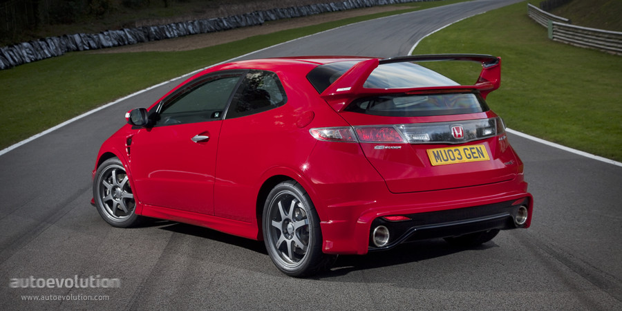 Honda Civic Type-R photo 2