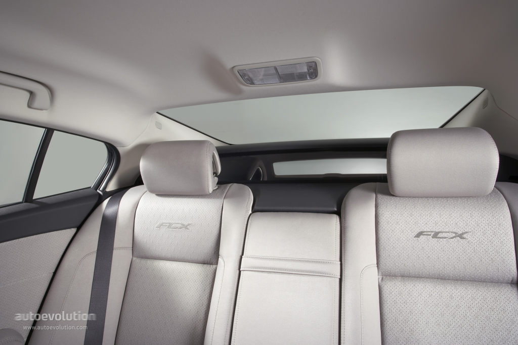 Honda Clarity photo 42