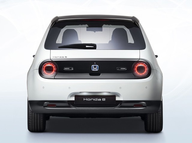 Honda E photo 16