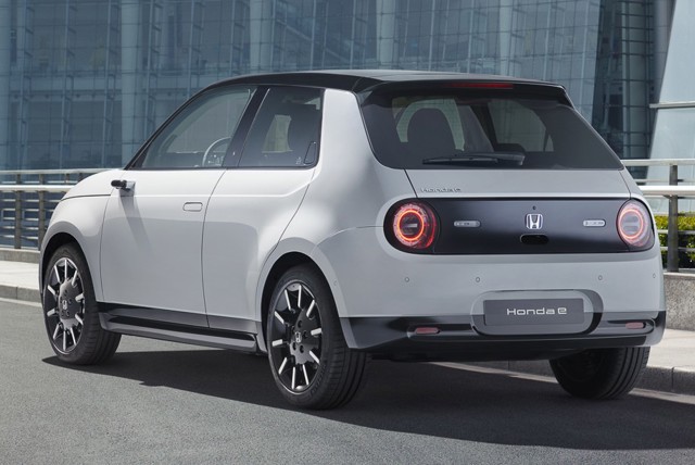 Honda E photo 17