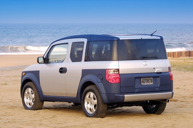 Honda Element photo 34